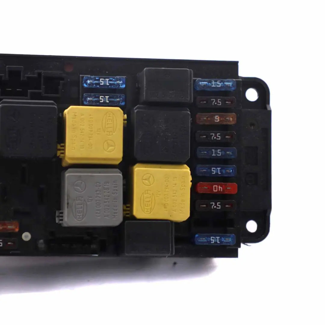 Caja de fusibles Relé Unidad de Control Módulo SAM para Mercedes CLK W209 con número de pieza A2095450001 Mercedes CLK W209 Caja de fusibles Relé Unidad de Control Módulo SAM - SKU A2095450001 - Número de pieza A2095450001