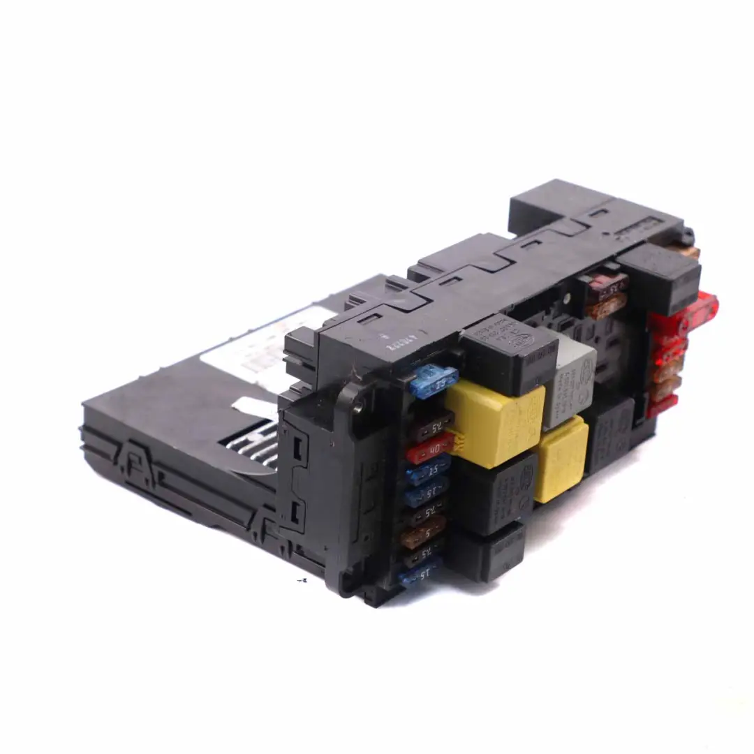 Fuse Box Relay Control Unit Module SAM Fuse Box to Mercedes CLK W209 with Part number A2095450001 Mercedes CLK W209 Fuse Box Relay Control Unit Module SAM Fuse Box - SKU A2095450001 - Part number A2095450001