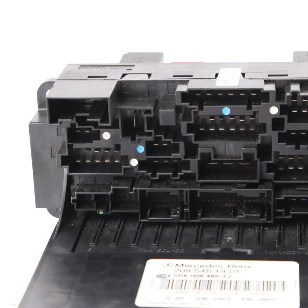 Sicherungskasten Front SAM Modul Steuergerät für Mercedes CLK W203 W209 mit Teilenummer A2095451401 Mercedes CLK W203 W209 Sicherungskasten Front SAM Modul Steuergerät - SKU A2095451401 - Teilenummer A2095451401