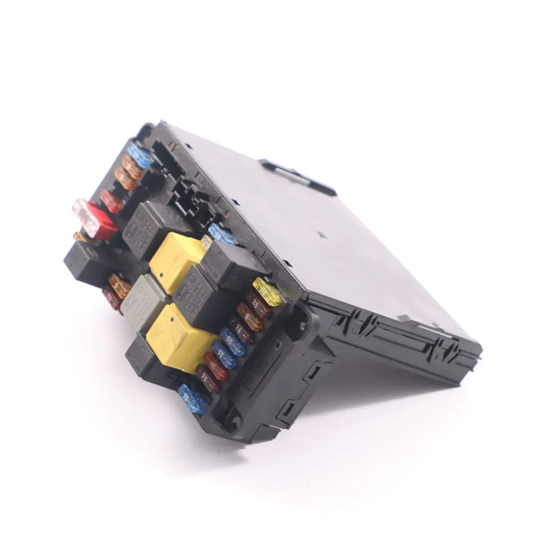 Fuse Box Relay SAM Module Control Unit to Mercedes CLK C209 with Part number A2095452001 Mercedes CLK C209 Fuse Box Relay SAM Module Control Unit - SKU A2095452001 - Part number A2095452001