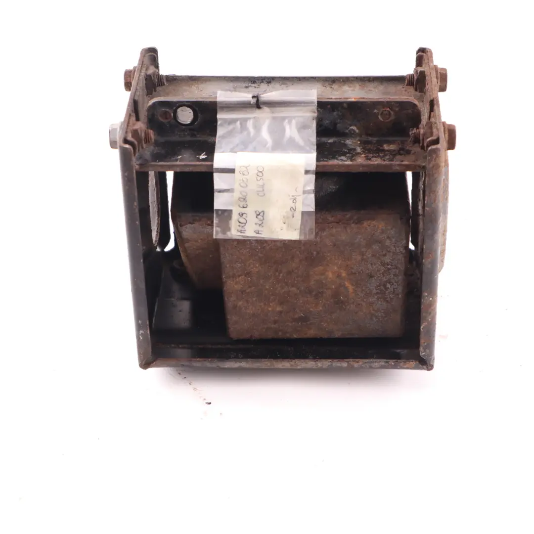 Amortisseur de vibration avant A2096200314 pour Mercedes W209 Cabrio à propos du numéro de pièce A2096200382 Mercedes W209 Cabrio Amortisseur de vibration avant A2096200314 - SKU A2096200382 - Numéro de pièce A2096200382