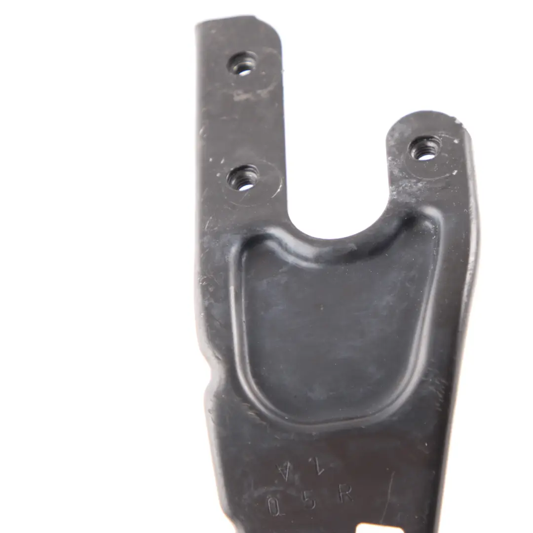 Soporte parachoques delantero Mercedes W209 Soporte radiador derecho para con número de pieza A2096200634 Soporte parachoques delantero Mercedes W209 Soporte radiador derecho - SKU A2096200634 - Número de pieza A2096200634