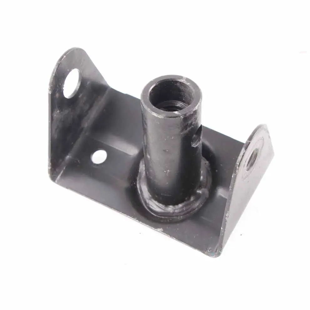 Pare-chocs avant Oeil de remorquage Support fixation pour Mercedes W209 à propos du numéro de pièce A2096201031 Mercedes W209 Pare-chocs avant Oeil de remorquage Support fixation - SKU A2096201031 - Numéro de pièce A2096201031