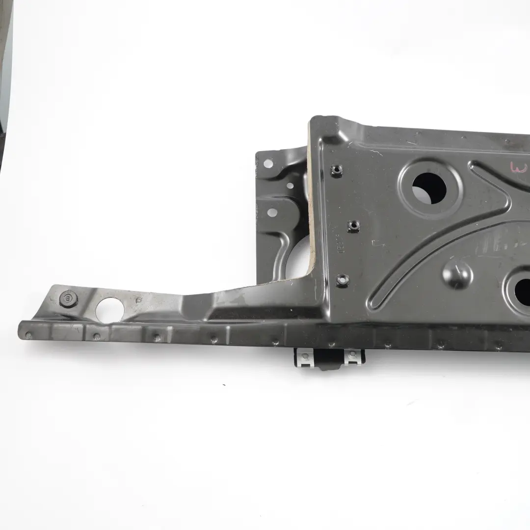 Supporto rinforzo posteriore destro per Mercedes CLK A209 Cabrio con numero di parte A2096391843 Mercedes CLK A209 Cabrio Supporto rinforzo posteriore destro - SKU A2096391843 - Numero di parte A2096391843