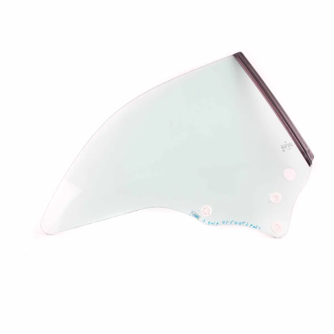 Glace de Vitrage Arrière Droite AS2 pour Mercedes W209 Cabriolet à propos du numéro de pièce A2096700410 Mercedes W209 Cabriolet Glace de Vitrage Arrière Droite AS2 - SKU A2096700410 - Numéro de pièce A2096700410