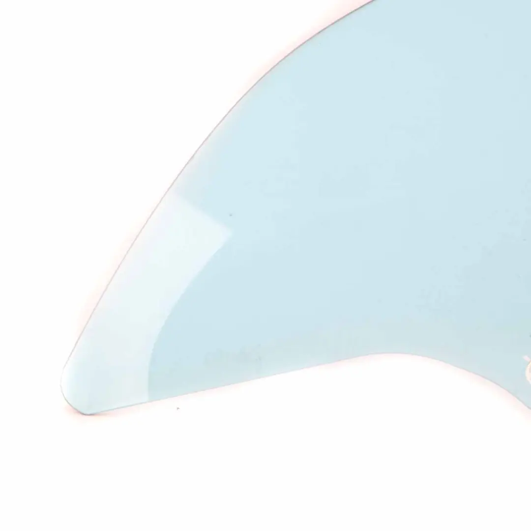 Window Glass Rear Right O/S Glazing Green AS2 to Mercedes A209 with Part number A2096700810 Mercedes A209 Window Glass Rear Right O/S Glazing Green AS2 - SKU A2096700810 - Part number A2096700810