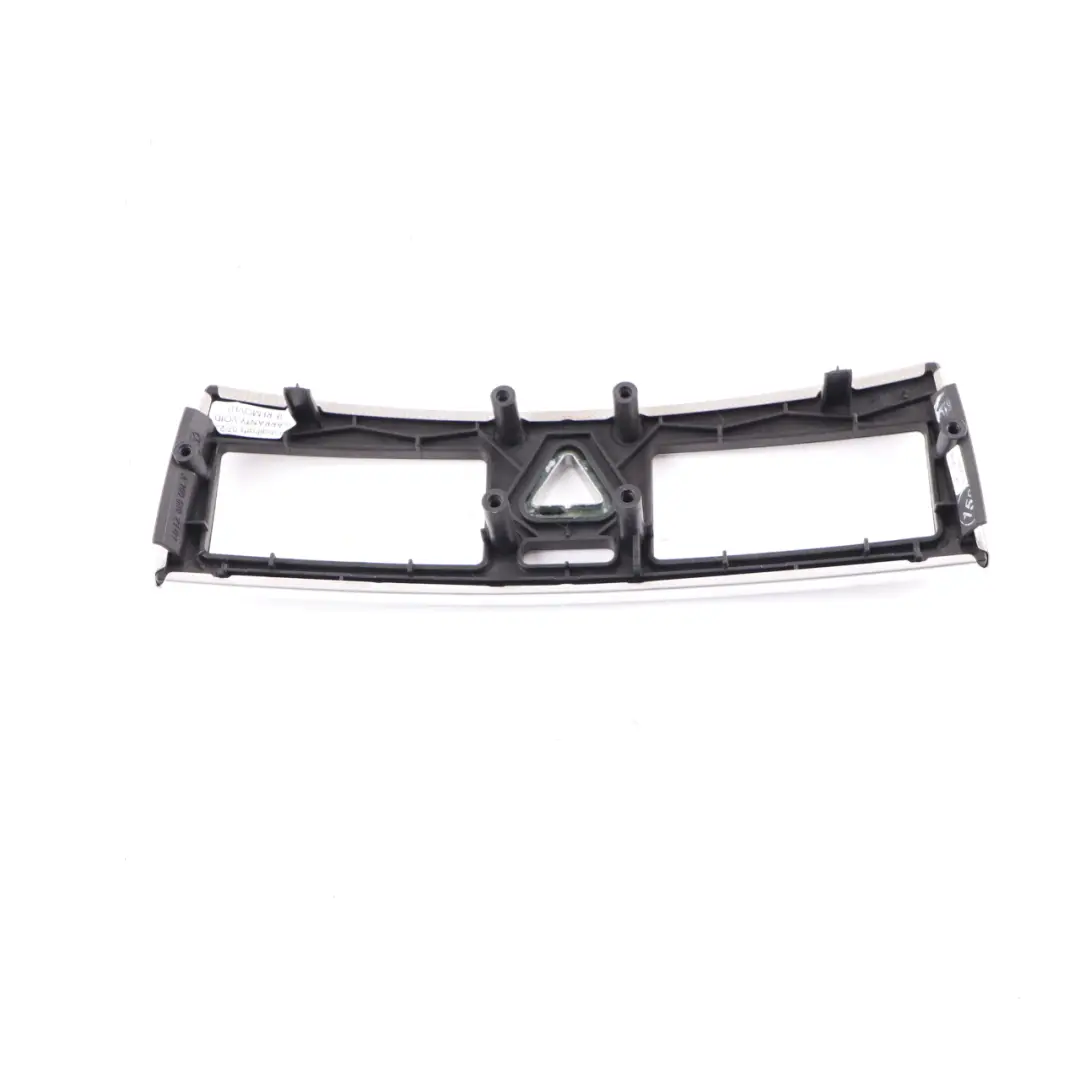 Mittelkonsole Hazard Schalter Frame Abdeckung Alu für Mercedes CLK C209 mit Teilenummer A2096802707 Mercedes CLK C209 Mittelkonsole Hazard Schalter Frame Abdeckung Alu - SKU A2096802707 - Teilenummer A2096802707