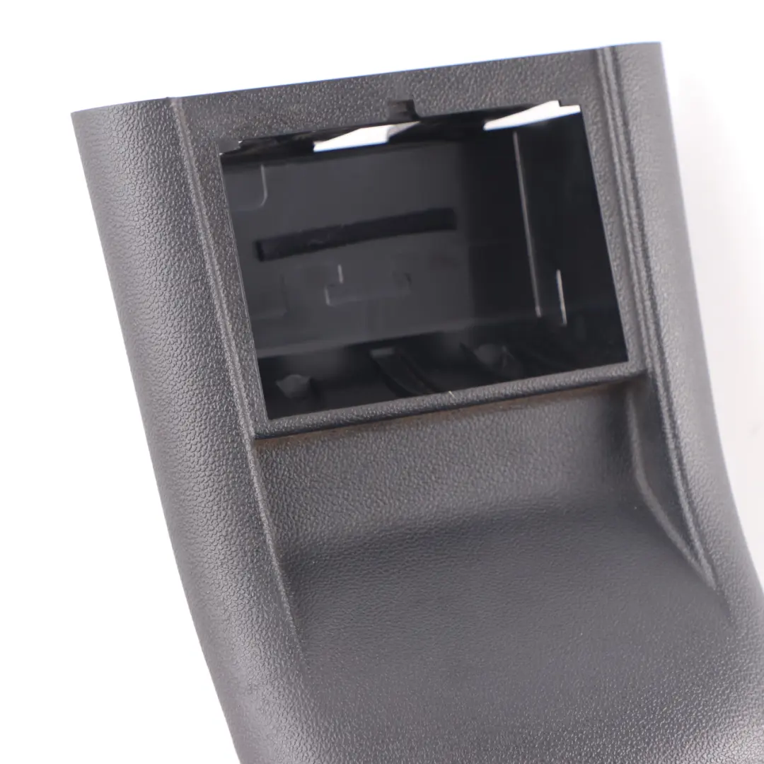 Mittelkonsole hinten Lüftungsdüse Grill Trim schwarz für Mercedes W209 mit Teilenummer A2096809039 Mercedes W209 Mittelkonsole hinten Lüftungsdüse Grill Trim schwarz - SKU A2096809039-1 - Teilenummer A2096809039