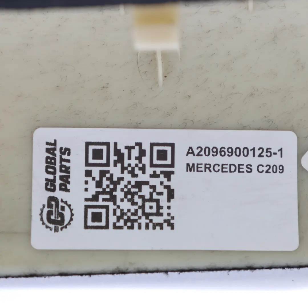 Columna A Pilar Embellecedor Delantero Izquierdo para Mercedes C209 W209 con número de pieza A2096900125 Mercedes C209 W209 Columna A Pilar Embellecedor Delantero Izquierdo - SKU A2096900125-1 - Número de pieza A2096900125