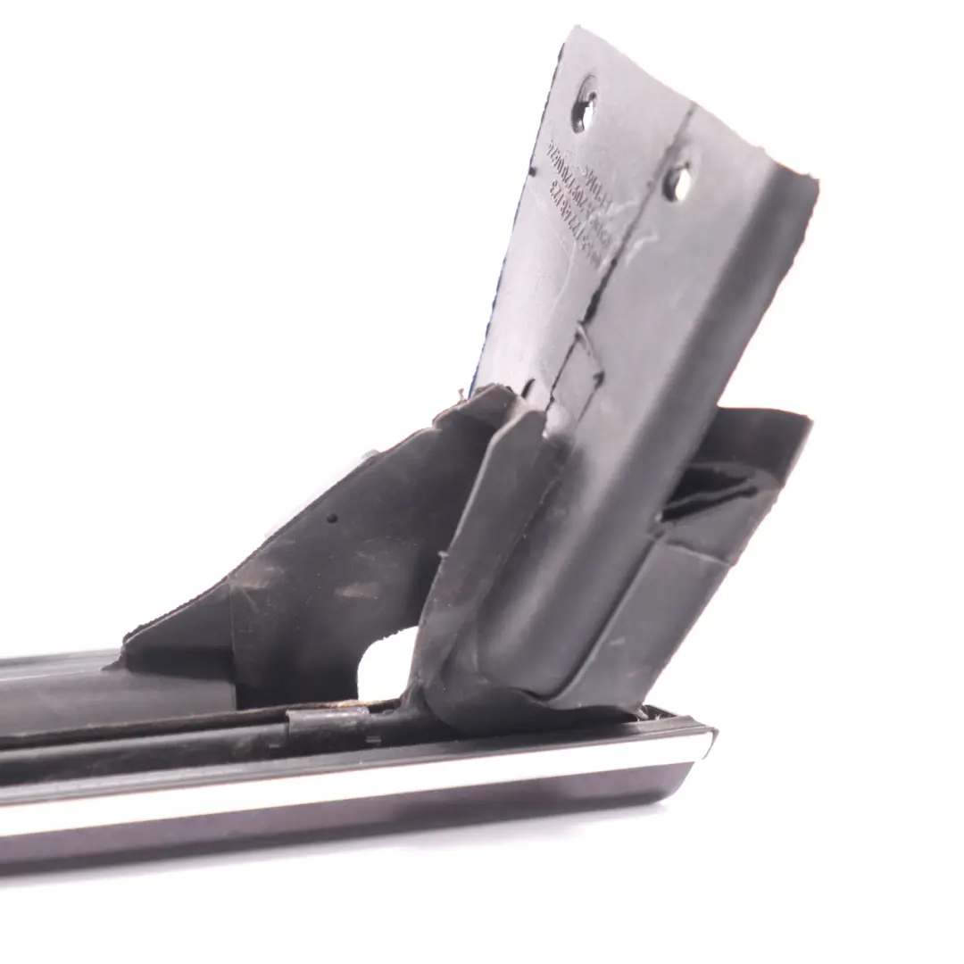 Mercedes CLK-Class C209 Front Right O/S Window Trim Strip Moulding A2097200424 - SKU A2096900280 - Part number A2096900280