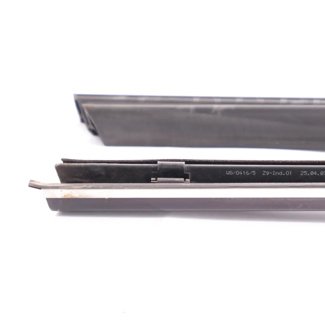 Mercedes CLK-Klasse C209 vorne rechts Fenster Zierleiste A2097200424 - SKU A2096900280 - Teilenummer A2096900280