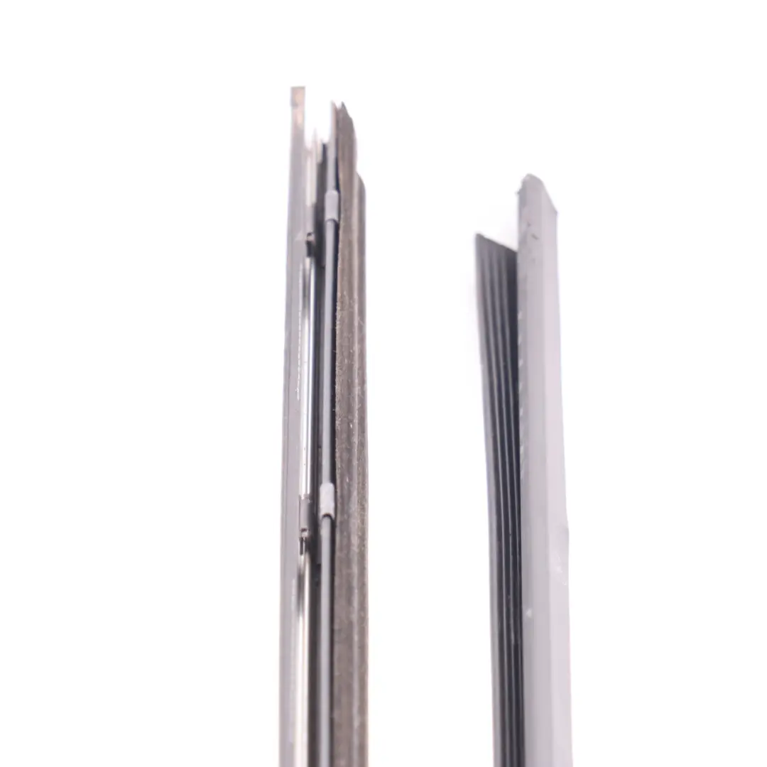 Mercedes CLK-Class C209 Anteriore destro Finestrino Striscia di rivestimento - SKU A2096900280 - Numero di parte A2096900280