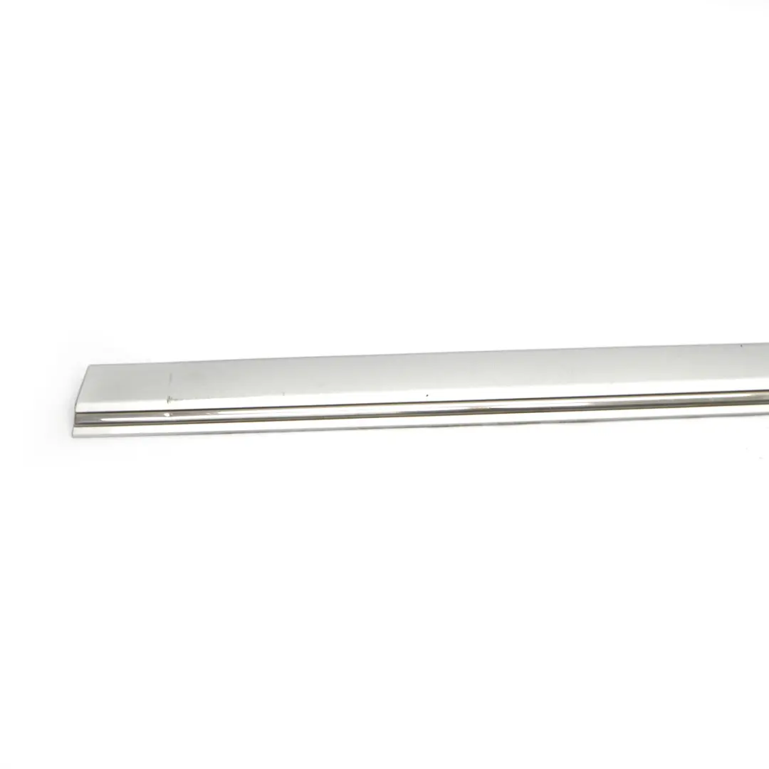 Mercedes C209 Modanatura Porta Anteriore Sinistra Trim Iridium Silver - 775 - SKU A2096901182-IRS - Numero di parte A2096901182