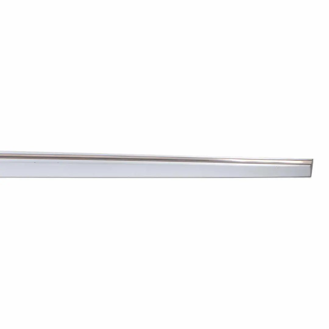 Mercedes C209 Modanatura Porta Anteriore Destra Tellurium Silver - SKU A2096901282-TES - Numero di parte A2096901282