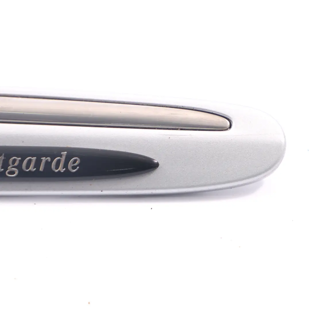 Mercedes CLK C209 Moulure Aile Avant Droite Argent Iridium - SKU A2096902262-IRS - Numéro de pièce A2096902262