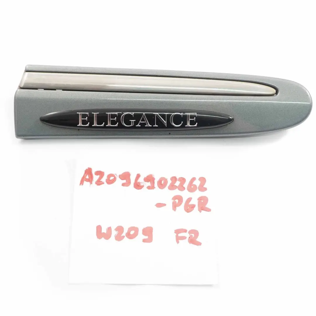 Mercedes CLK W209 Embellecedor Guardabarros Delantero Derecho Gris Perlita - 747 - SKU A2096902262-PGR - Número de pieza A2096902262