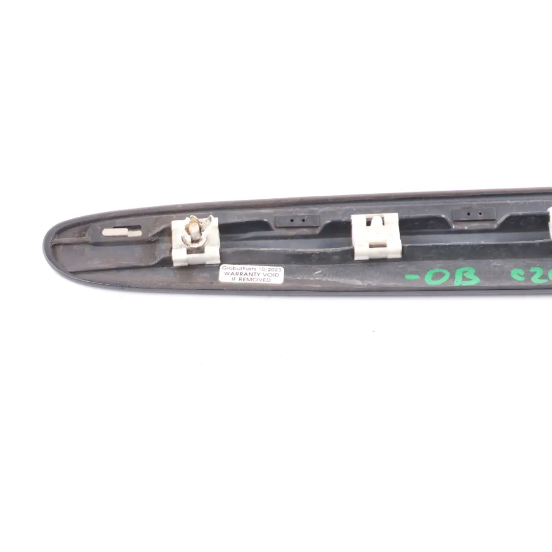 Moulure Arrière Gauche Couverture Noir Obsidien 197 pour Mercedes C209 à propos du numéro de pièce A2096902562 Mercedes C209 Moulure Arrière Gauche Couverture Noir Obsidien 197 - SKU A2096902562-OB - Numéro de pièce A2096902562