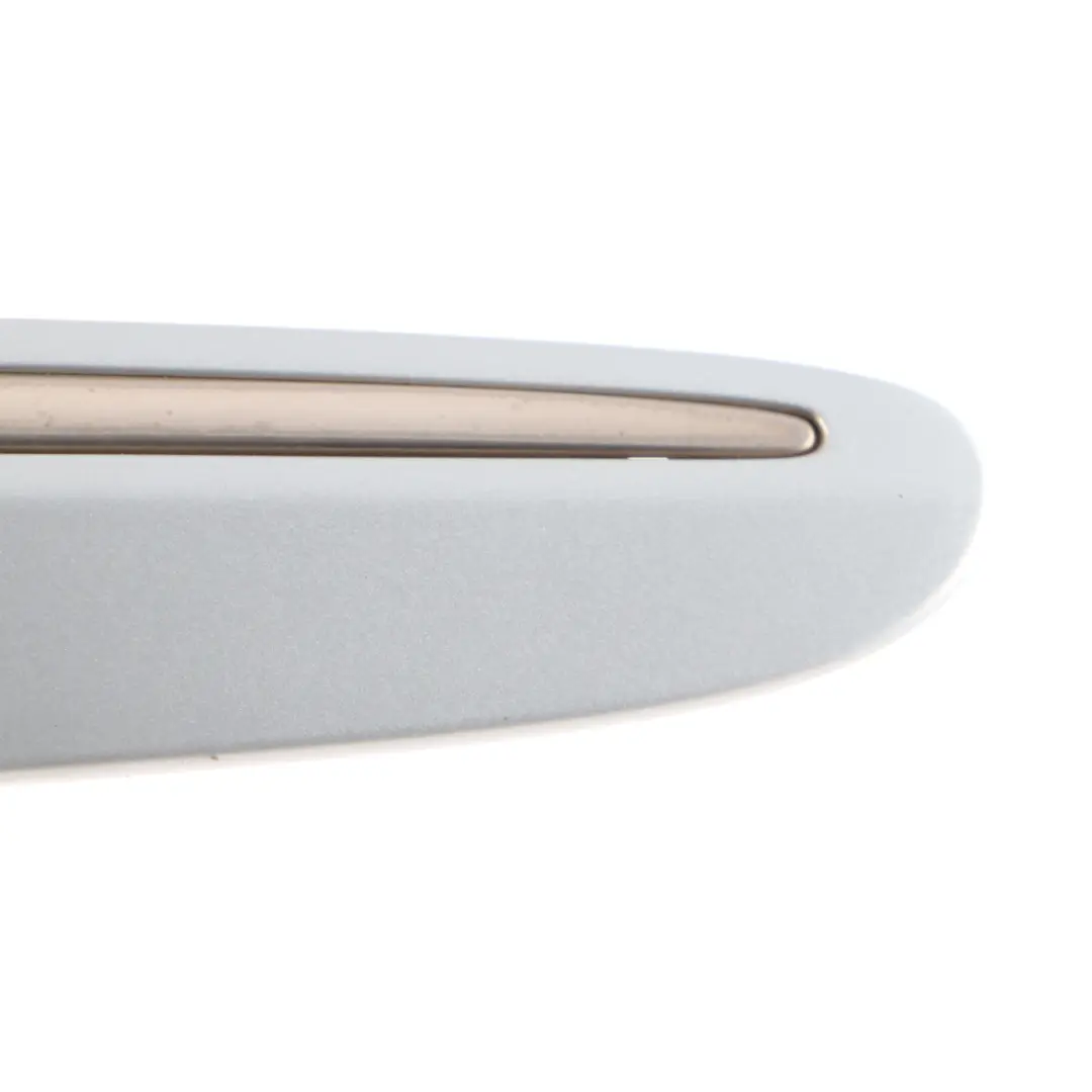 Moulure arrière gauche Cover Tellurium Silver 762 pour Mercedes W209 à propos du numéro de pièce A2096902562 Mercedes W209 Moulure arrière gauche Cover Tellurium Silver 762 - SKU A2096902562-TES - Numéro de pièce A2096902562