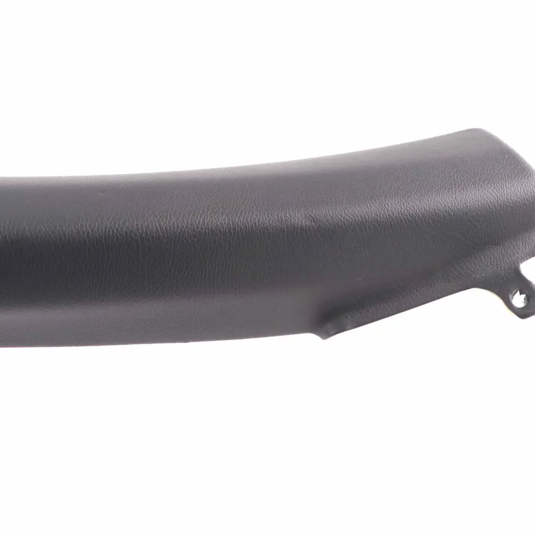 Rivestimento interno del montante sinistro per Mercedes CLK W209 Cabrio con numero di parte A2096920100 Mercedes CLK W209 Cabrio Rivestimento interno del montante sinistro - SKU A2096920100-1 - Numero di parte A2096920100