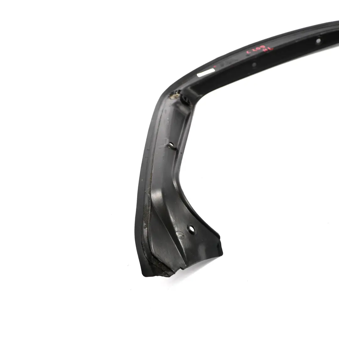 Listwa Osłona Uszczelka Bagażnika Lewa do Mercedes C209 W209 o numerze A2096930133 Mercedes C209 W209 Listwa Osłona Uszczelka Bagażnika Lewa - SKU A2096930133 - Numer Części A2096930133