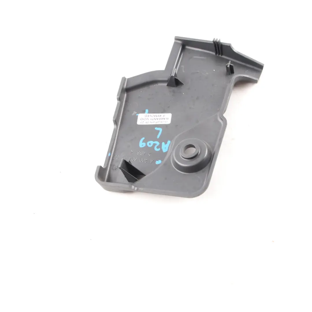 Embellecedor Maletero Piso Izquierdo Cubremaletero para Mercedes W209 con número de pieza A2096940133 Mercedes W209 Embellecedor Maletero Piso Izquierdo Cubremaletero - SKU A2096940133 - Número de pieza A2096940133