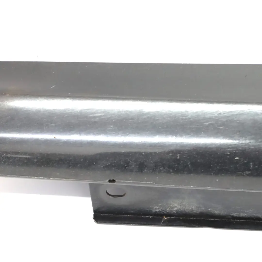 jupe latérale gauche couvre seuil de porte noir obsidien - 197 pour Mercedes W209 à propos du numéro de pièce A2096980154 Mercedes W209 jupe latérale gauche couvre seuil de porte noir obsidien - 197 - SKU A2096980154-OB - Numéro de pièce A2096980154