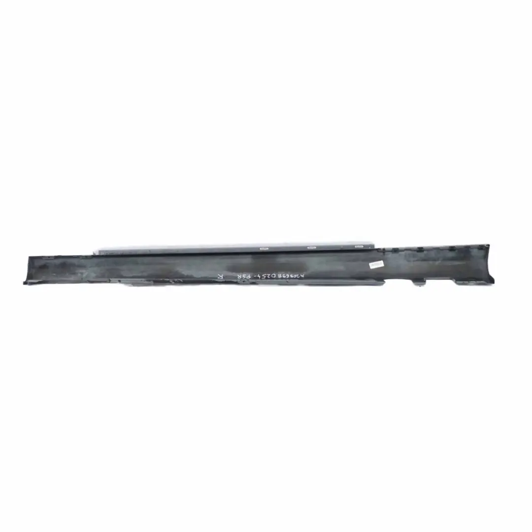 Mercedes W209 Faldón lateral derecho Cubre umbral de puerta Gris perlita - 747 - SKU A2096980254-PGR - Número de pieza A2096980254