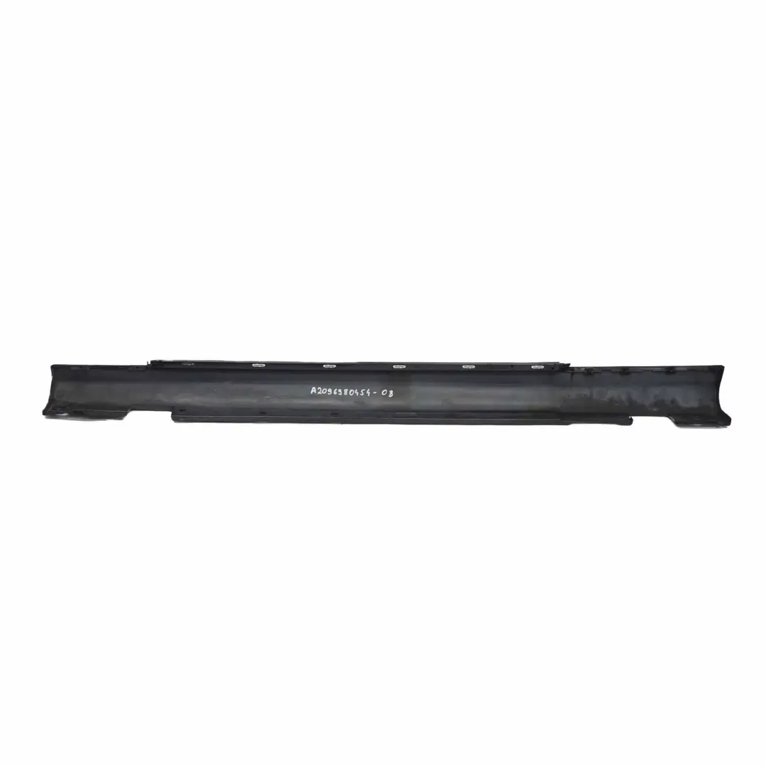 Mercedes CLK C209 Puerta Sill Side Cover Faldon Derecho Obsidian Black 197 - SKU A2096980454-OB - Número de pieza A2096980454