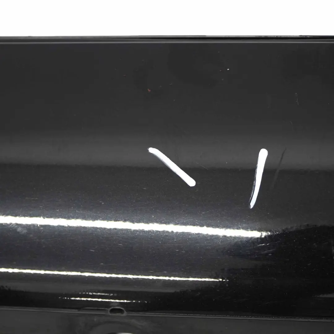 Bas de Porte Couverture Seuil Droite Obsidian Black - 197 pour Mercedes CLK C209 à propos du numéro de pièce A2096980454 Mercedes CLK C209 Bas de Porte Couverture Seuil Droite Obsidian Black - 197 - SKU A2096980454-OB - Numéro de pièce A2096980454