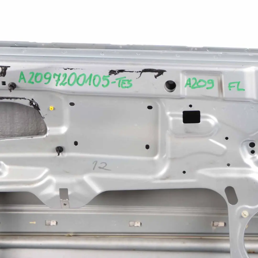 Door Front Left N/S Tellurium Silver Metallic - 762 to Mercedes CLK W209 with Part number A2097200105 Mercedes CLK W209 Door Front Left N/S Tellurium Silver Metallic - 762 - SKU A2097200105-TES - Part number A2097200105