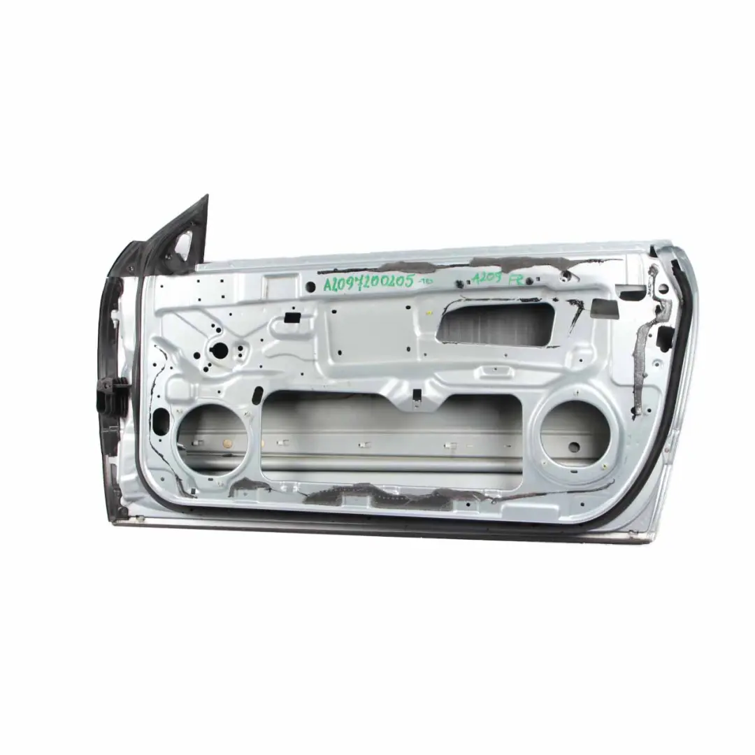 Door Front Right O/S Tellurium Silver Metallic - 762 to Mercedes W209 with Part number A2097200205 Mercedes W209 Door Front Right O/S Tellurium Silver Metallic - 762 - SKU A2097200205-TES - Part number A2097200205