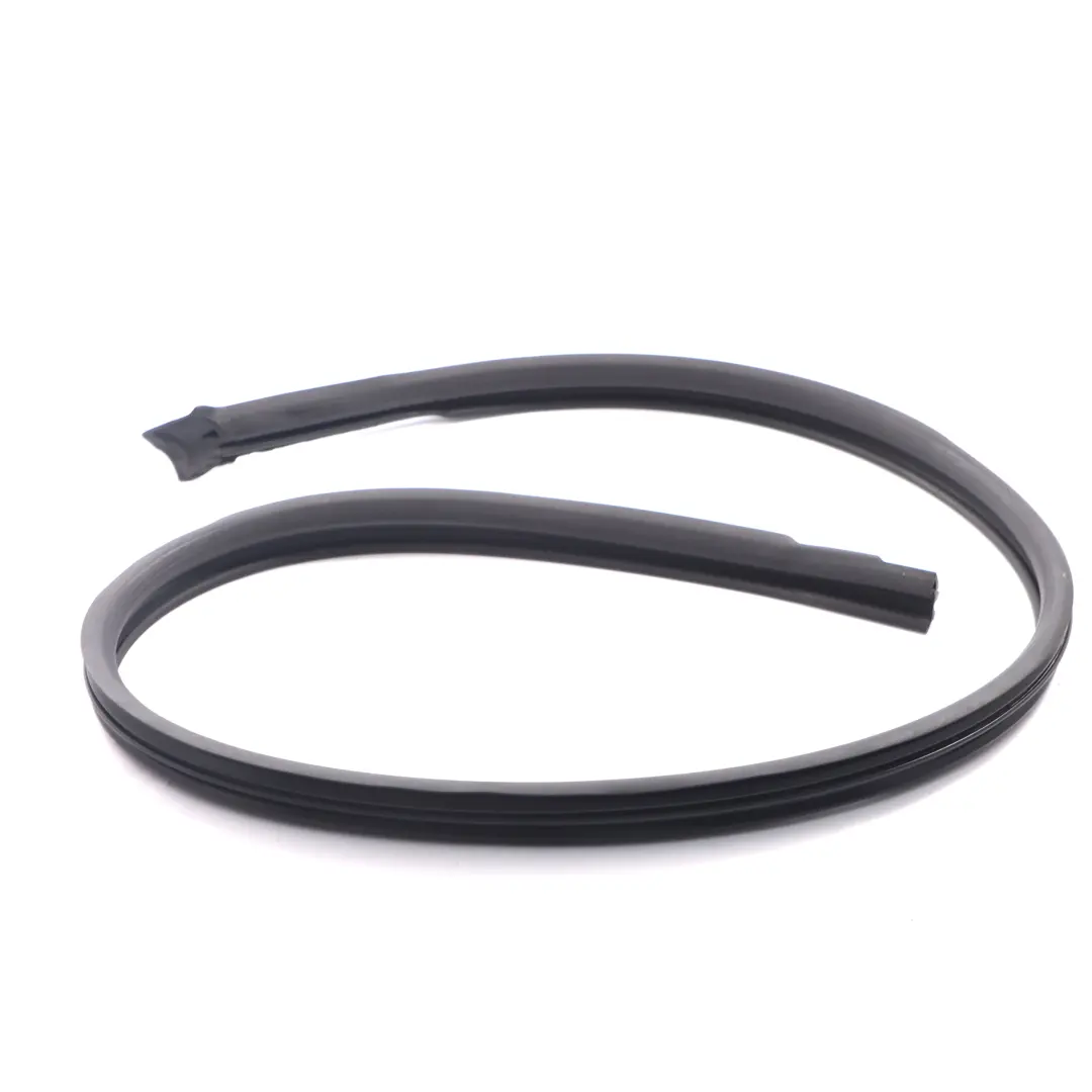 Guarnizione finestra porta anteriore destra tenuta per Mercedes CLK C209 con numero di parte A2097200254 Mercedes CLK C209 Guarnizione finestra porta anteriore destra tenuta - SKU A2097200254 - Numero di parte A2097200254