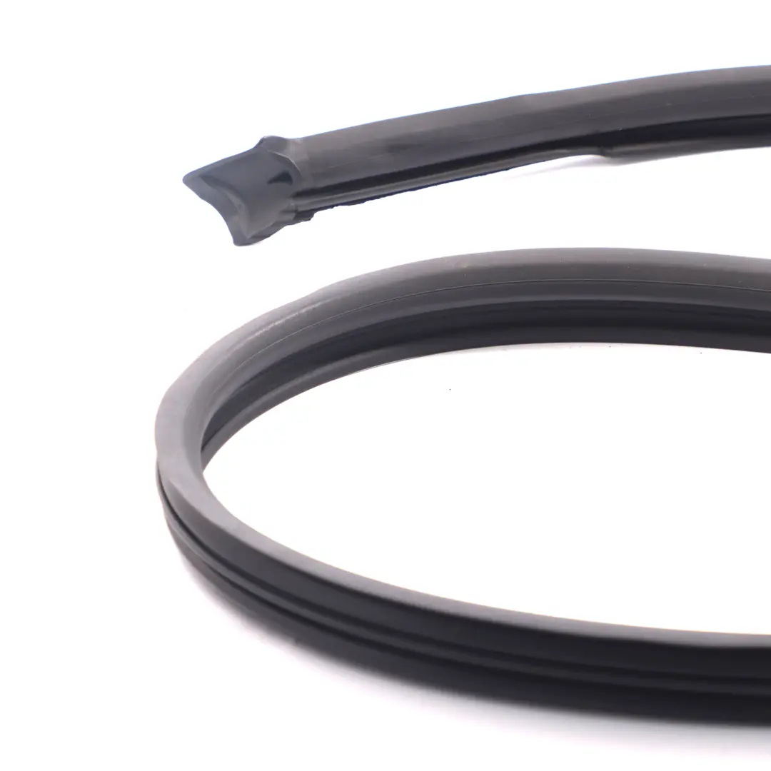 Ventana Sello Puerta Delantera Derecha Sellado para Mercedes CLK C209 con número de pieza A2097200254 Mercedes CLK C209 Ventana Sello Puerta Delantera Derecha Sellado - SKU A2097200254 - Número de pieza A2097200254