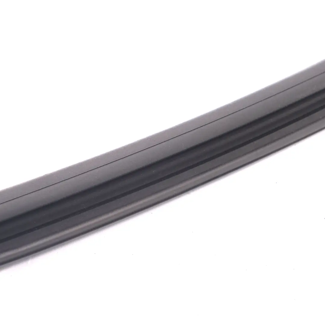 Fenster dichtung Fronttür rechts für Mercedes CLK C209 mit Teilenummer A2097200254 Mercedes CLK C209 Fenster dichtung Fronttür rechts - SKU A2097200254 - Teilenummer A2097200254