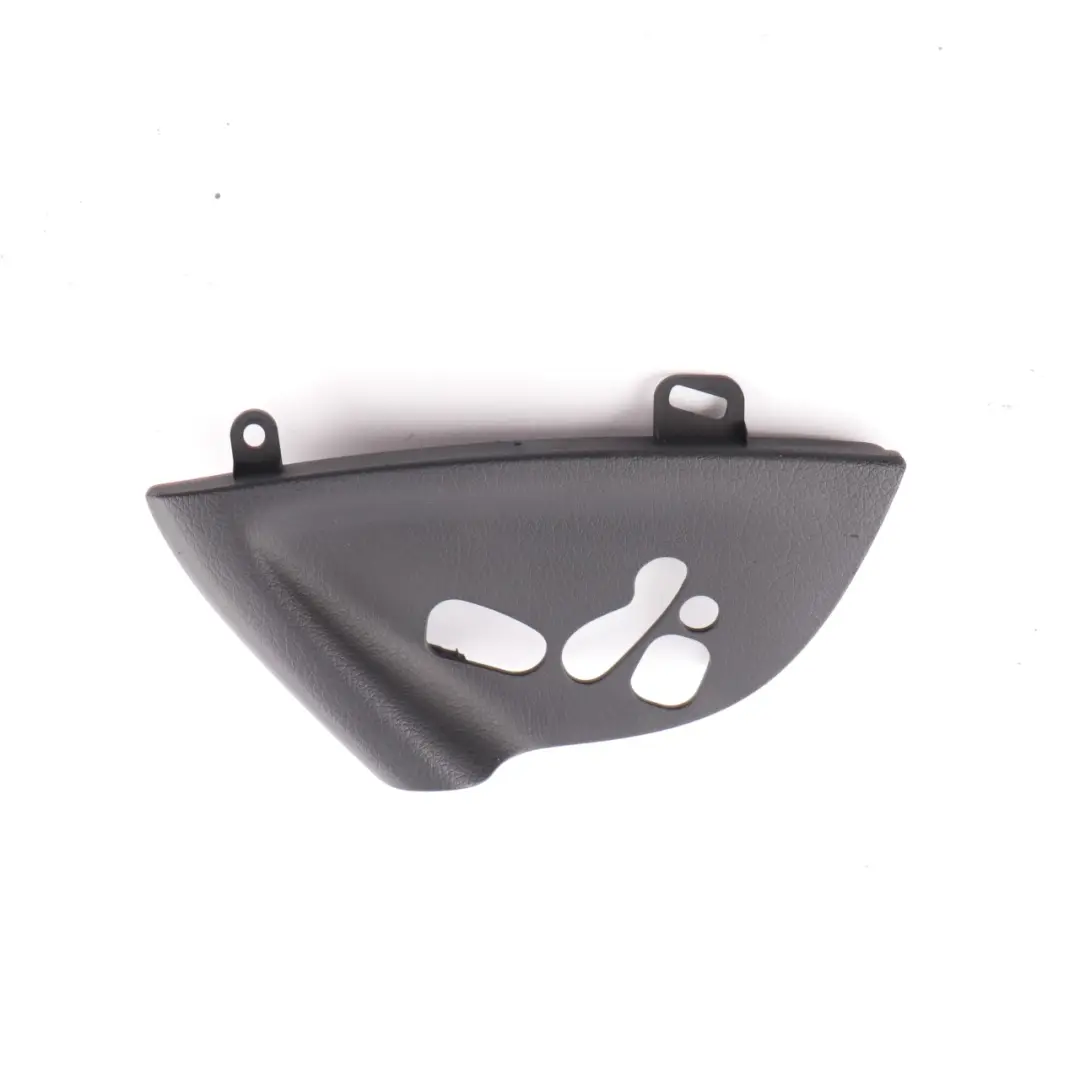 Interruptor Ajuste Asiento Tapa Delantera Derecha para Mercedes CLK C209 con número de pieza A2097200489 Mercedes CLK C209 Interruptor Ajuste Asiento Tapa Delantera Derecha - SKU A2097200489 - Número de pieza A2097200489