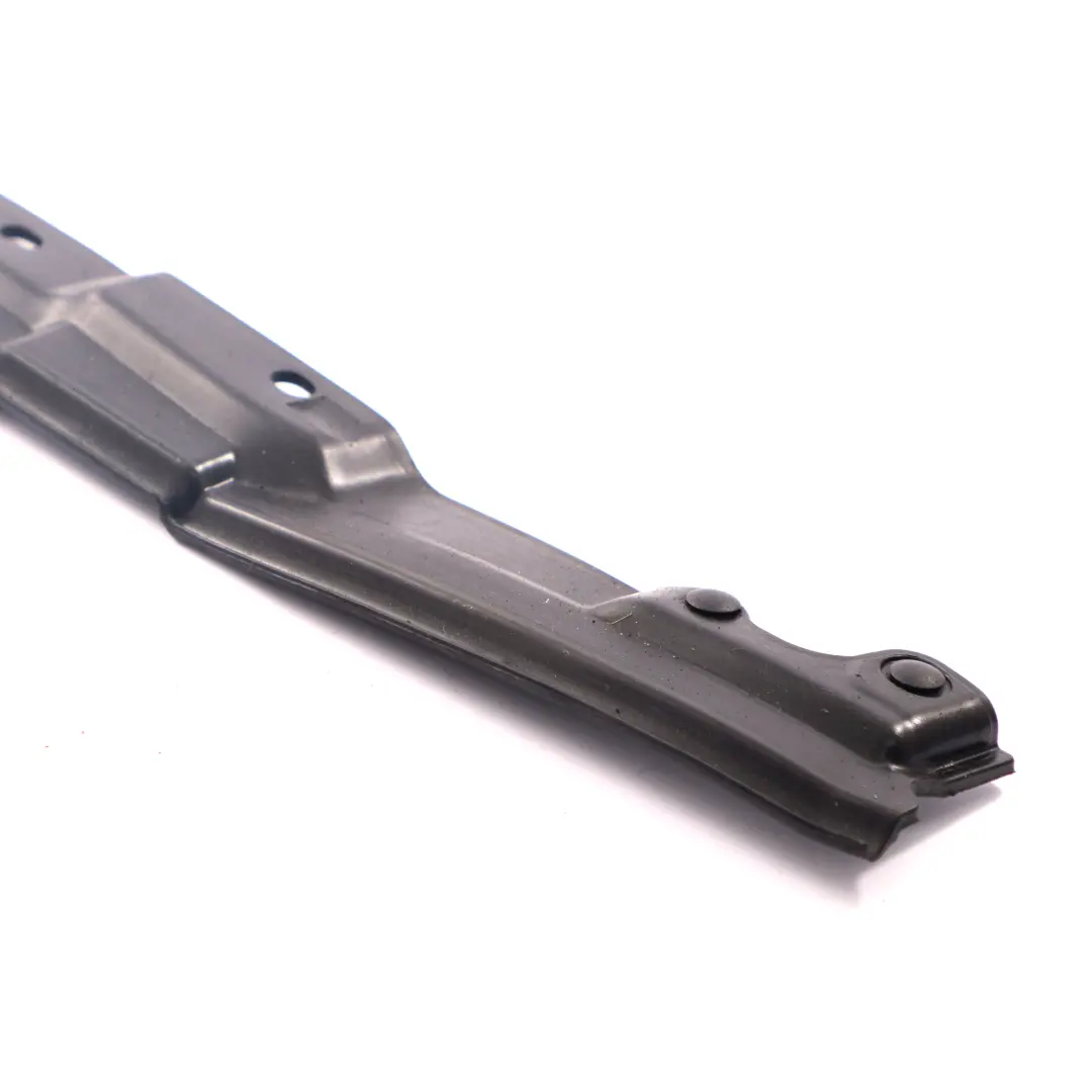 Guarnizione Telaio Porta Anteriore Destra Staffa per Mercedes CLK C209 con numero di parte A2097201878 Mercedes CLK C209 Guarnizione Telaio Porta Anteriore Destra Staffa - SKU A2097201878 - Numero di parte A2097201878