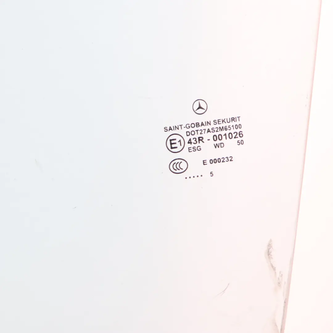 Window Glass Front Door Left N/S Green AS2 to Mercedes CLK W209 with Part number A2097250310 Mercedes CLK W209 Window Glass Front Door Left N/S Green AS2 - SKU A2097250310 - Part number A2097250310