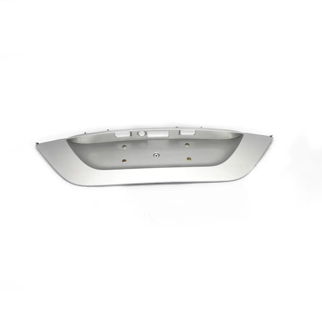 kofferraum Nummern schild verkleidung Iridium 775 Mercedes CLK C209 - SKU A2097500081-IRS - Teilenummer A2097500081