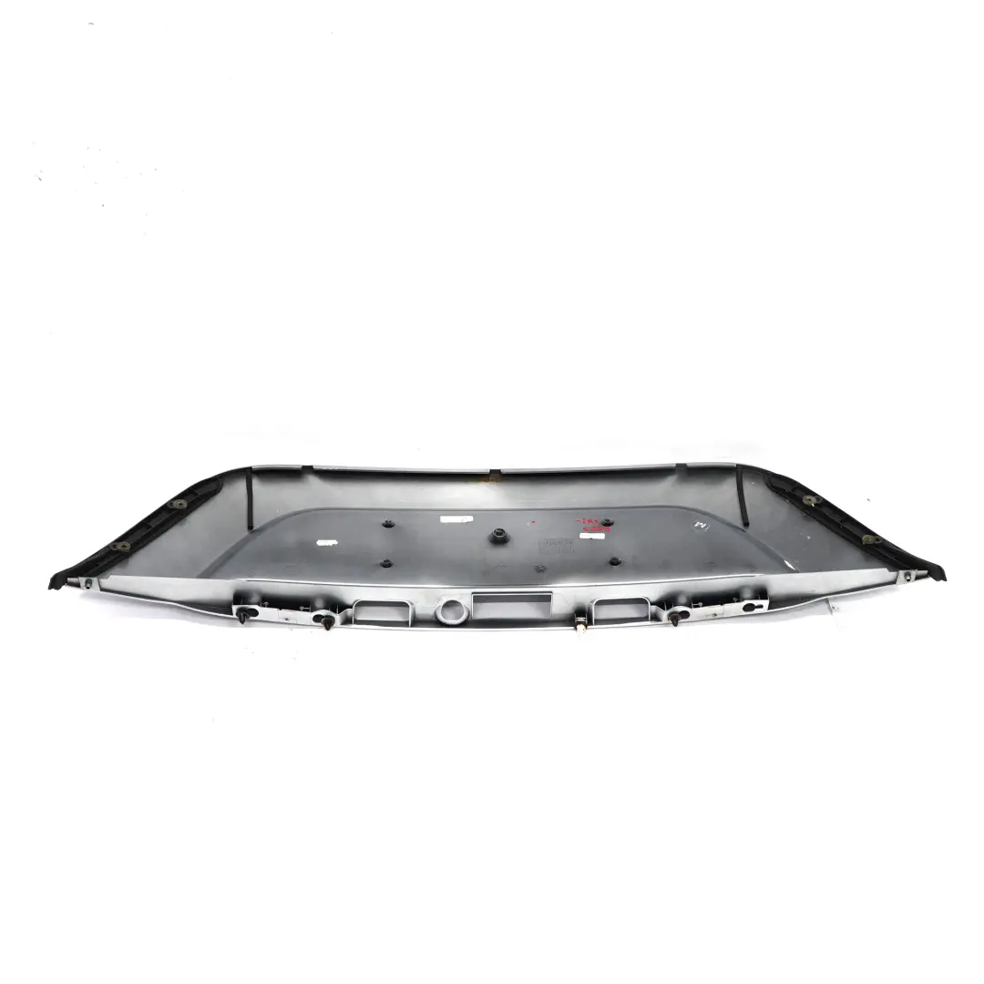 Mercedes CLK C209 Plaque d'immatriculation arrière coffre Argent 775 - SKU A2097500081-IRS - Numéro de pièce A2097500081