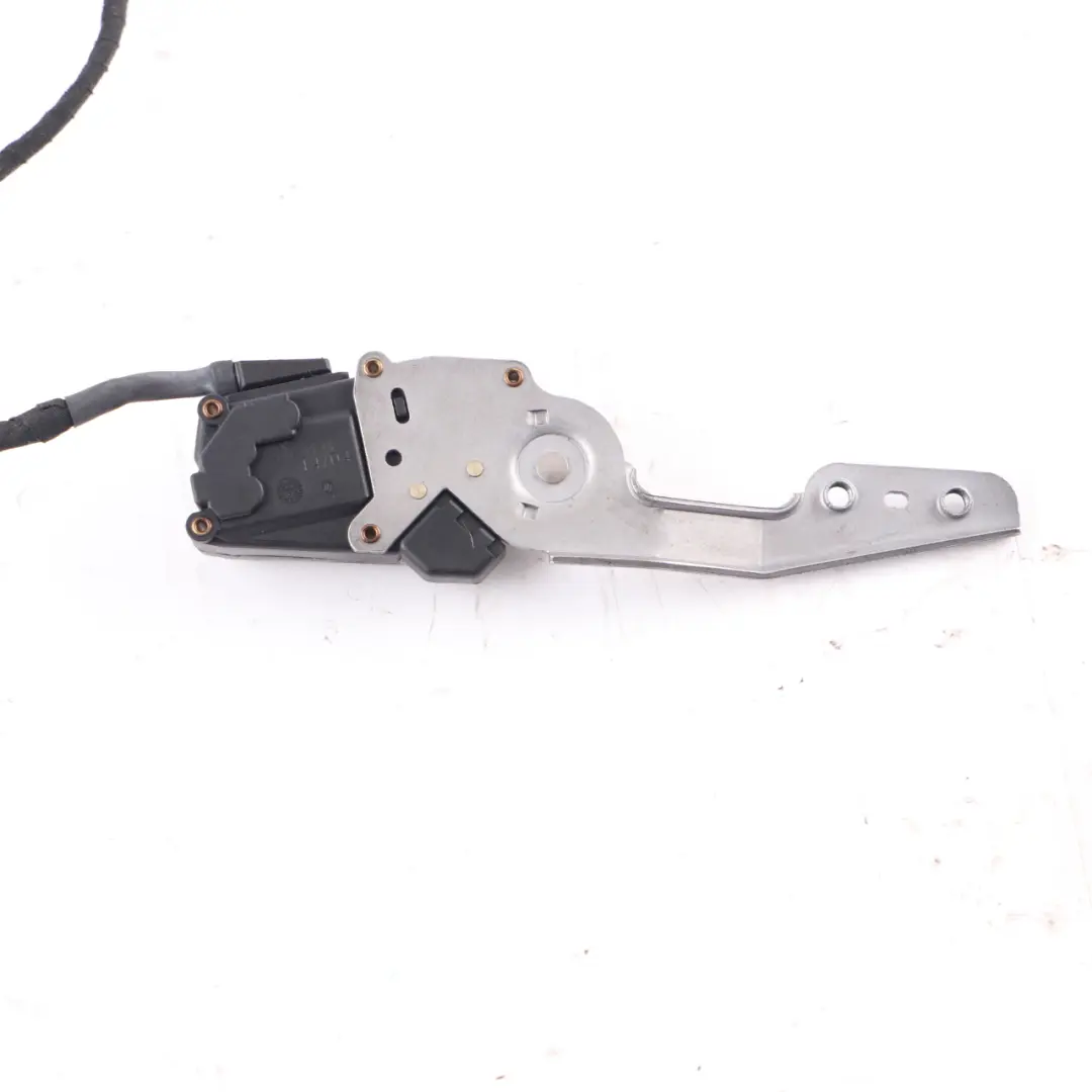 Trunk Lid Boot Tailgate Lock Latch Catch Motor to Mercedes CLK W209 with Part number A2097500084 Mercedes CLK W209 Trunk Lid Boot Tailgate Lock Latch Catch Motor - SKU A2097500084 - Part number A2097500084