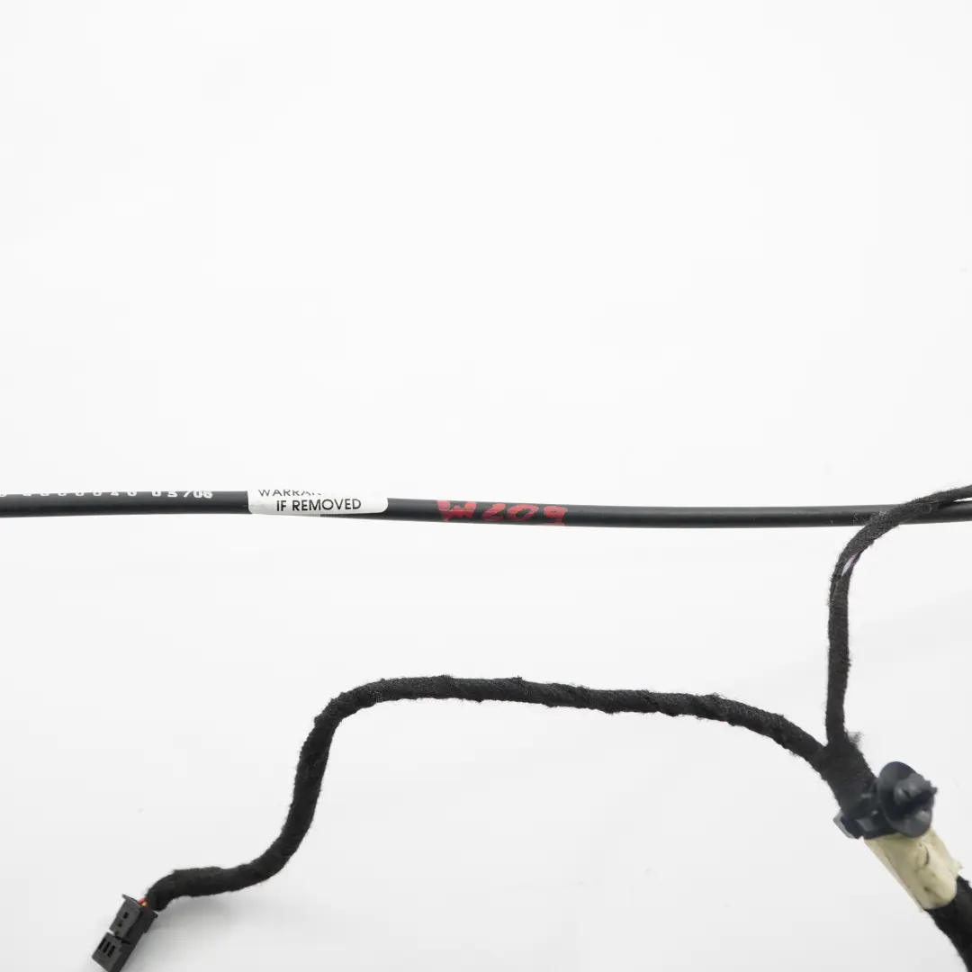 Cable Bowden Mercedes A209 Aleta superior plegable Izquierda Derecha para con número de pieza A2097500159 Cable Bowden Mercedes A209 Aleta superior plegable Izquierda Derecha - SKU A2097500159 - Número de pieza A2097500159