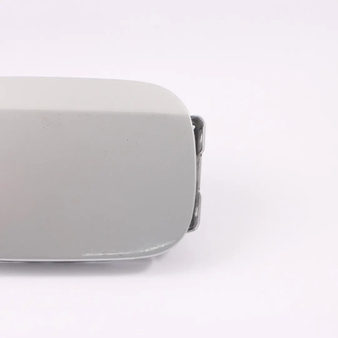 Mercedes CLK C209 Llenado Combustible Flap Tapa Depósito Tapa Iridium Silver 775 - SKU A2097500206-IRS - Número de pieza A2097500206