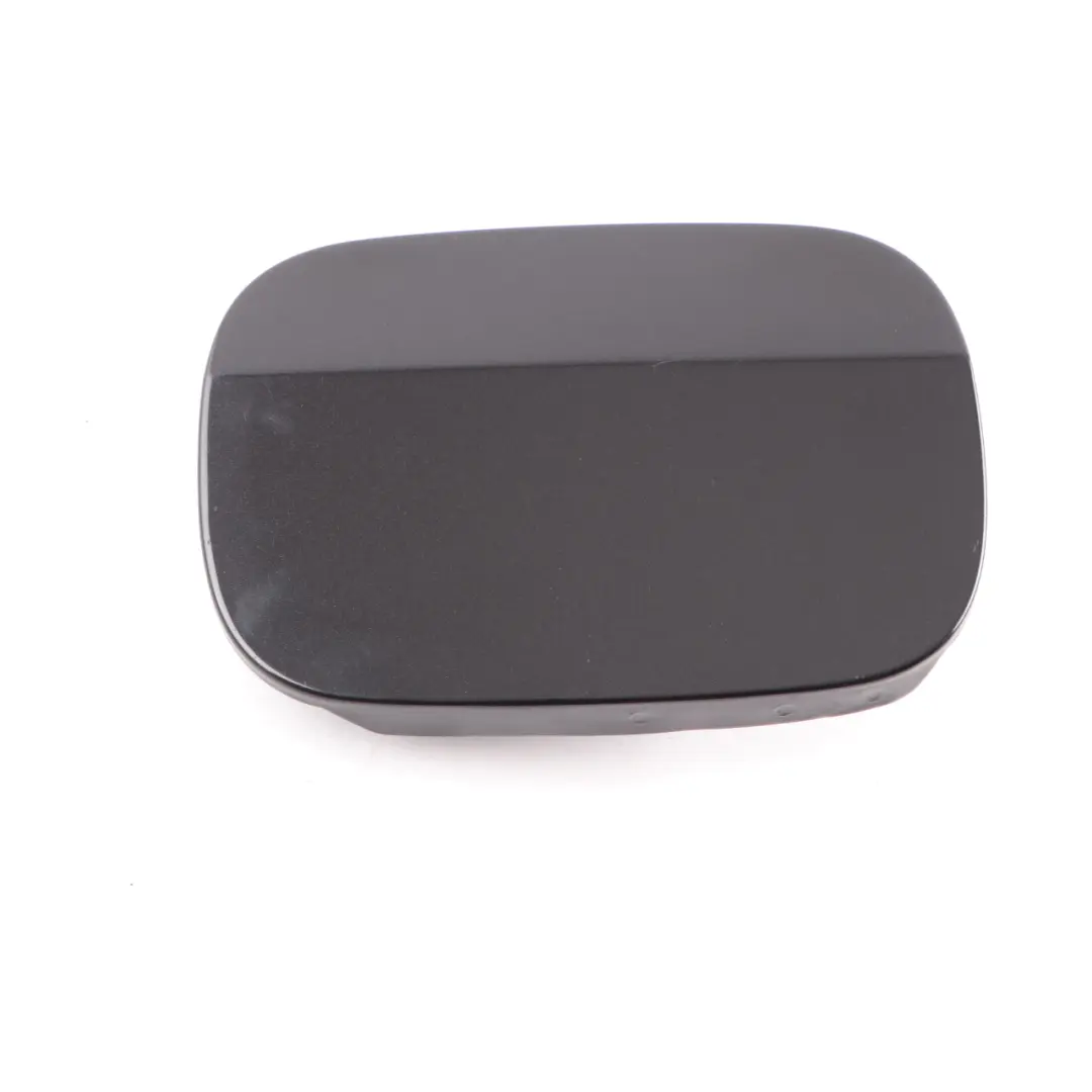 Klapka Wlewu Paliwa Czarna Obsidian Black 197 do Mercedes CLK C209 o numerze A2097500206 Mercedes CLK C209 Klapka Wlewu Paliwa Czarna Obsidian Black 197 - SKU A2097500206-OB - Numer Części A2097500206