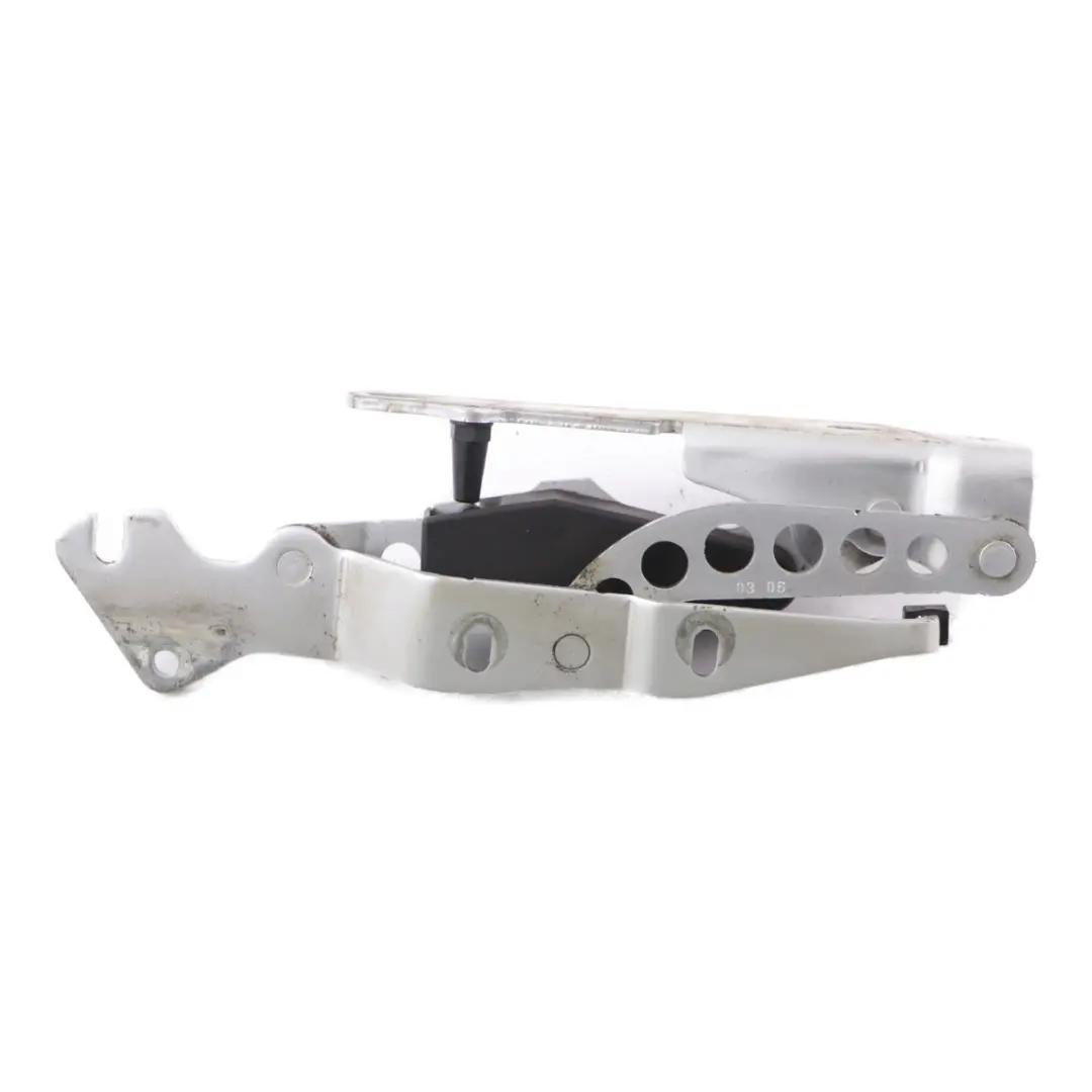 Mercedes W209 Cabrio Charnière Coffre Arrière Droite Argent Iridium 775 - SKU A2097500228-IRS - Numéro de pièce A2097500228