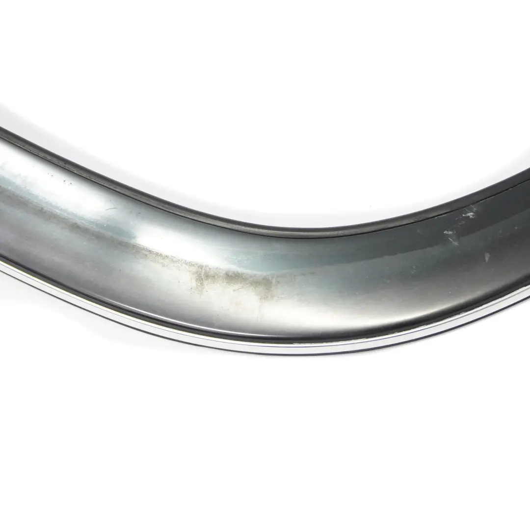 Pannello rivestimento vano superiore pieghevole Nero per Mercedes A209 con numero di parte A2097500381 Mercedes A209 Pannello rivestimento vano superiore pieghevole Nero - SKU A2097500381 - Numero di parte A2097500381