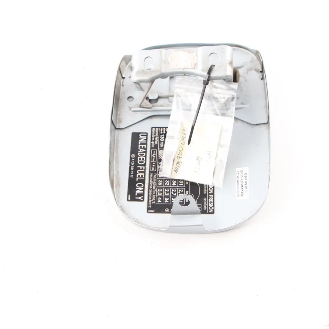 Mercedes W209 Couvercle bouchon réservoir carburant Tellurium Silver 762 - SKU A2097500406-TES - Numéro de pièce A2097500406