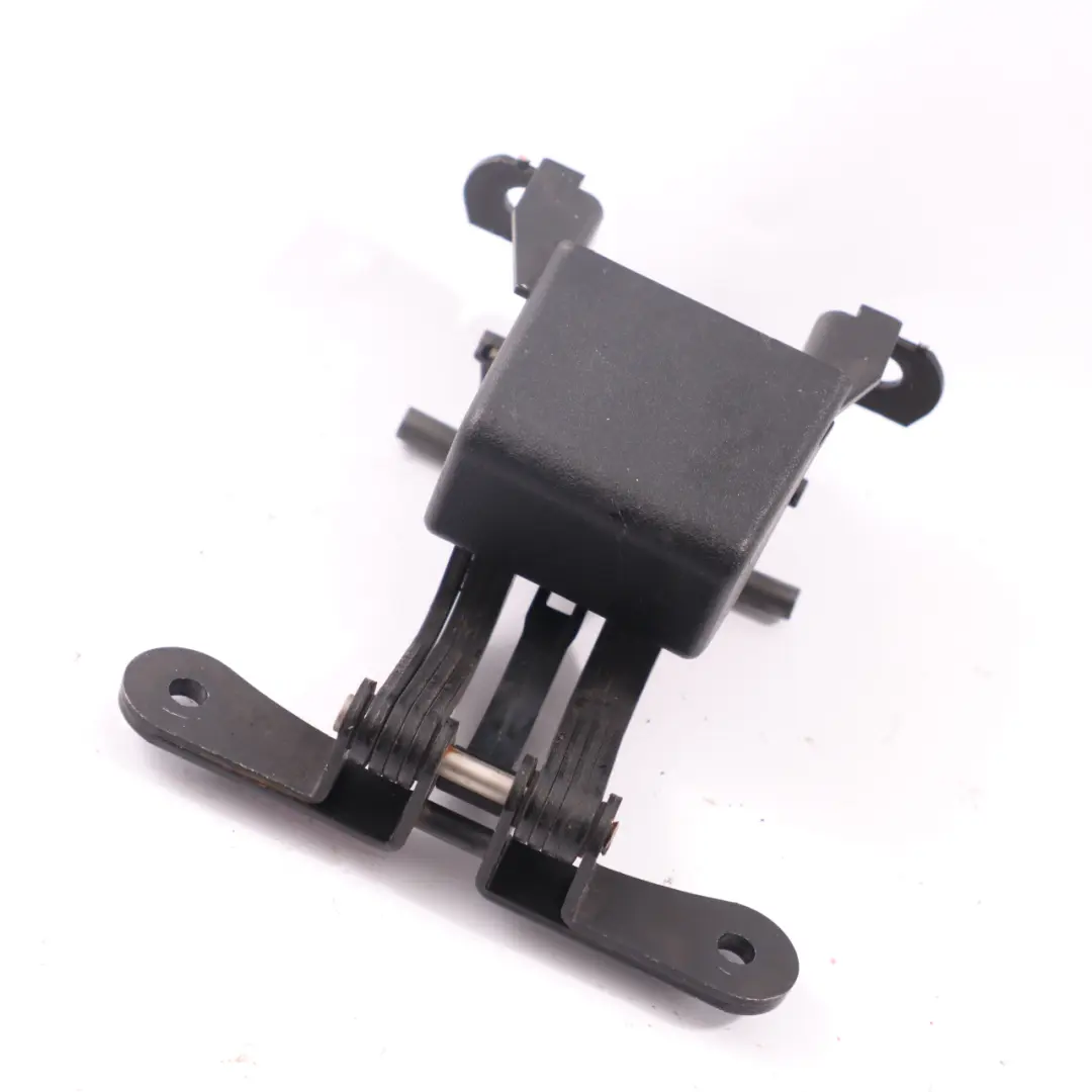 Cerniera tetto pieghevole sinistra destra per Mercedes W209 Cabrio con numero di parte A2097500521 Mercedes W209 Cabrio Cerniera tetto pieghevole sinistra destra - SKU A2097500521 - Numero di parte A2097500521