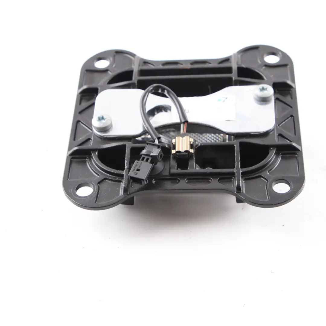 Mercedes W209 W207 Convertible Techo Plegable Tapa Cubierta Izquierda - SKU A2097500525 - Número de pieza A2097500525