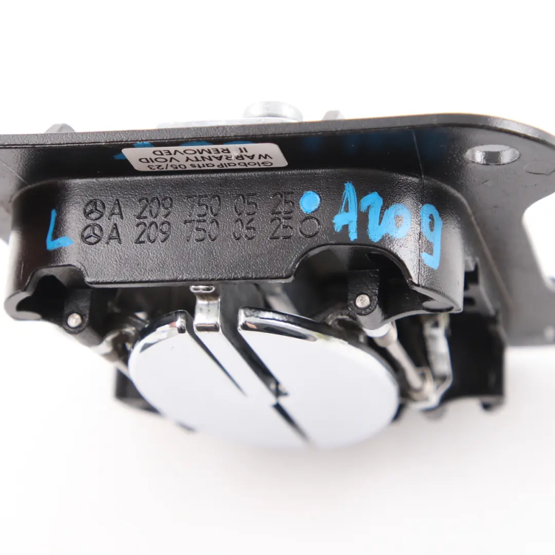 Mercedes W209 W207 Convertible Techo Plegable Tapa Cubierta Izquierda - SKU A2097500525 - Número de pieza A2097500525