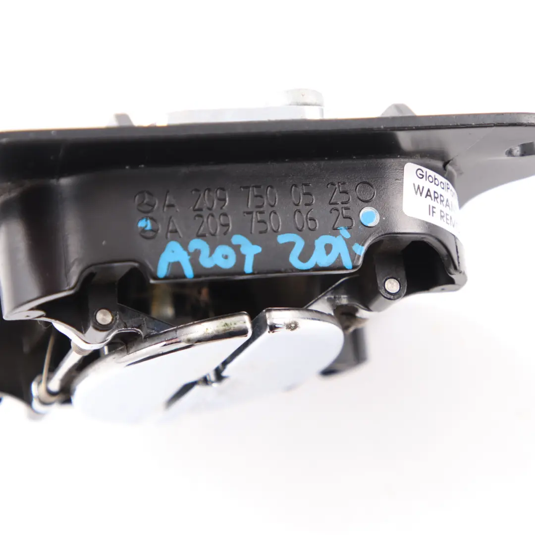 W207 Convertible Techo Plegable Tapa Cubierta Derecha para Mercedes W209 con número de pieza A2097500625 Mercedes W209 W207 Convertible Techo Plegable Tapa Cubierta Derecha - SKU A2097500625 - Número de pieza A2097500625